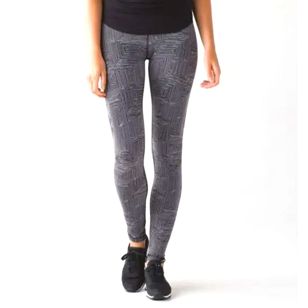 Lululemon Wunder Under Hi-Rise Maze Jacquard White Black Leggings